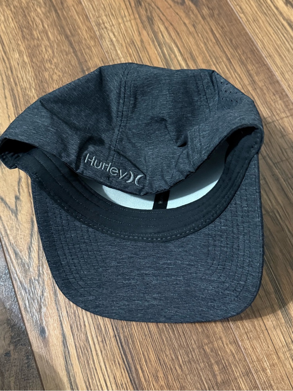 Hurley Black Flexfit L/XL Hat with Logo bundle - Picture 7 of 7